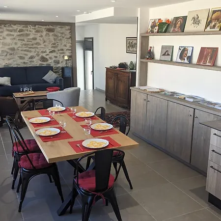 For 6 People In With Balcony Apartament Albiez-Montrond